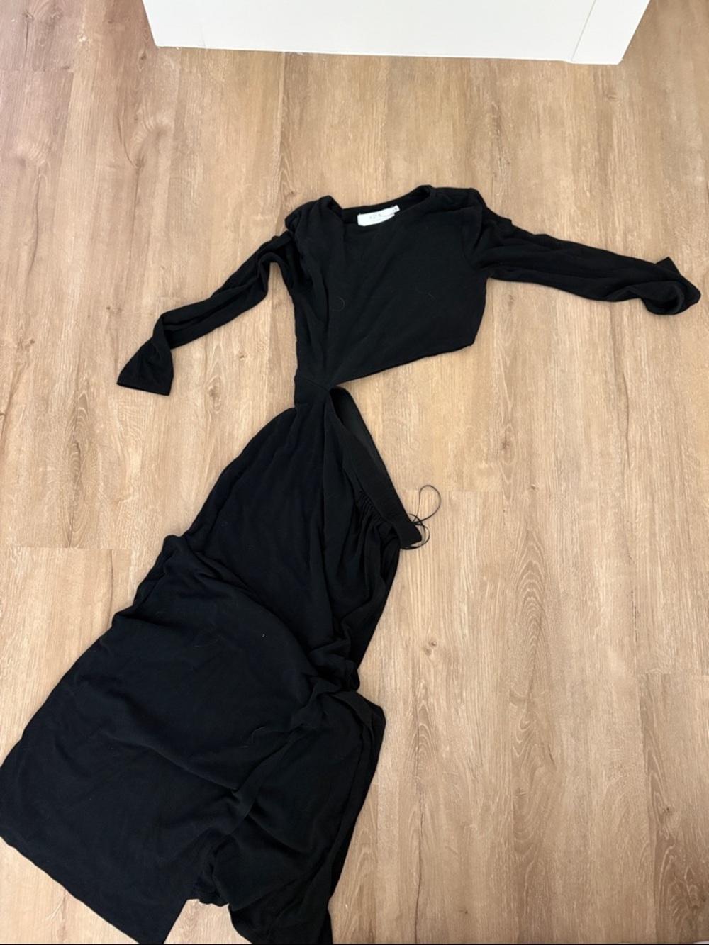 Astr Black Twist-Waist Long Sleeve Maxi Dress